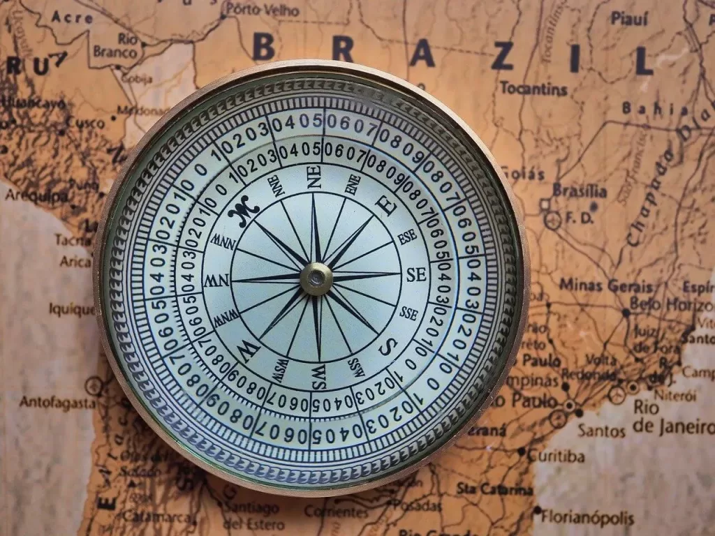 O que significa bússola na Bíblia